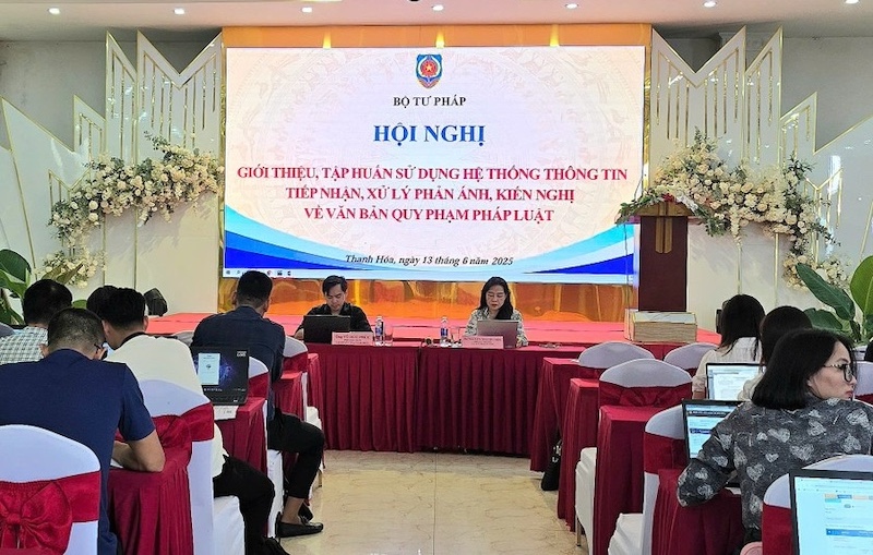 Tập huấn sử dụng Hệ thống thông tin tiếp nhận, xử lý phản ánh, kiến nghị về VBQPPL
